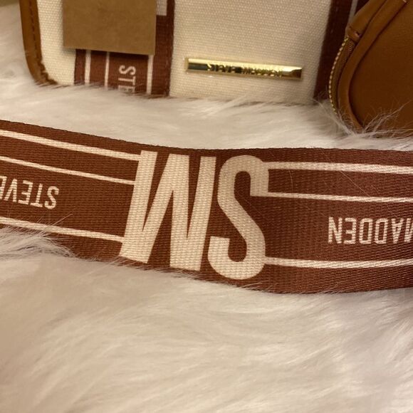 NWT Steve Madden Crossbody/Canavs/Tote w/AirPod Case -Cognac - Picture 8 of 12